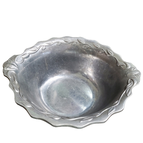 Pfaltzgraff Napoli Large Table fruit Bowl Aluminum Hollowware - Picture 4 of 11